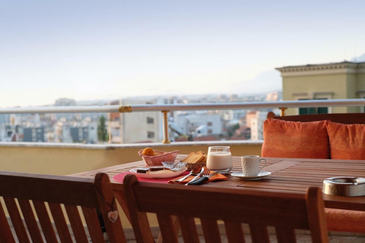 Friends Terrace Apartment Tirana Exterior photo